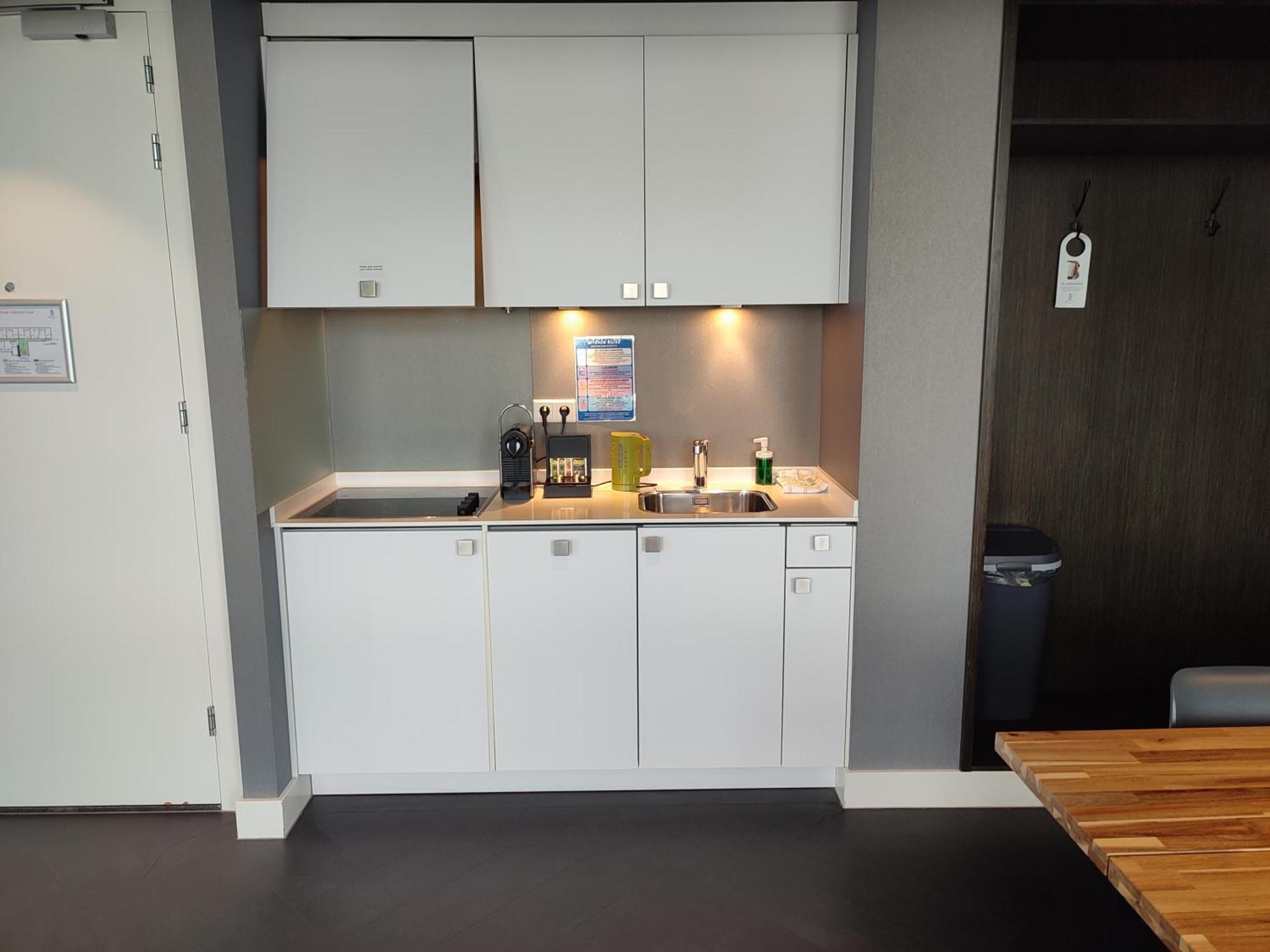 B-aparthotel Kennedy Aparthotel Den Haag