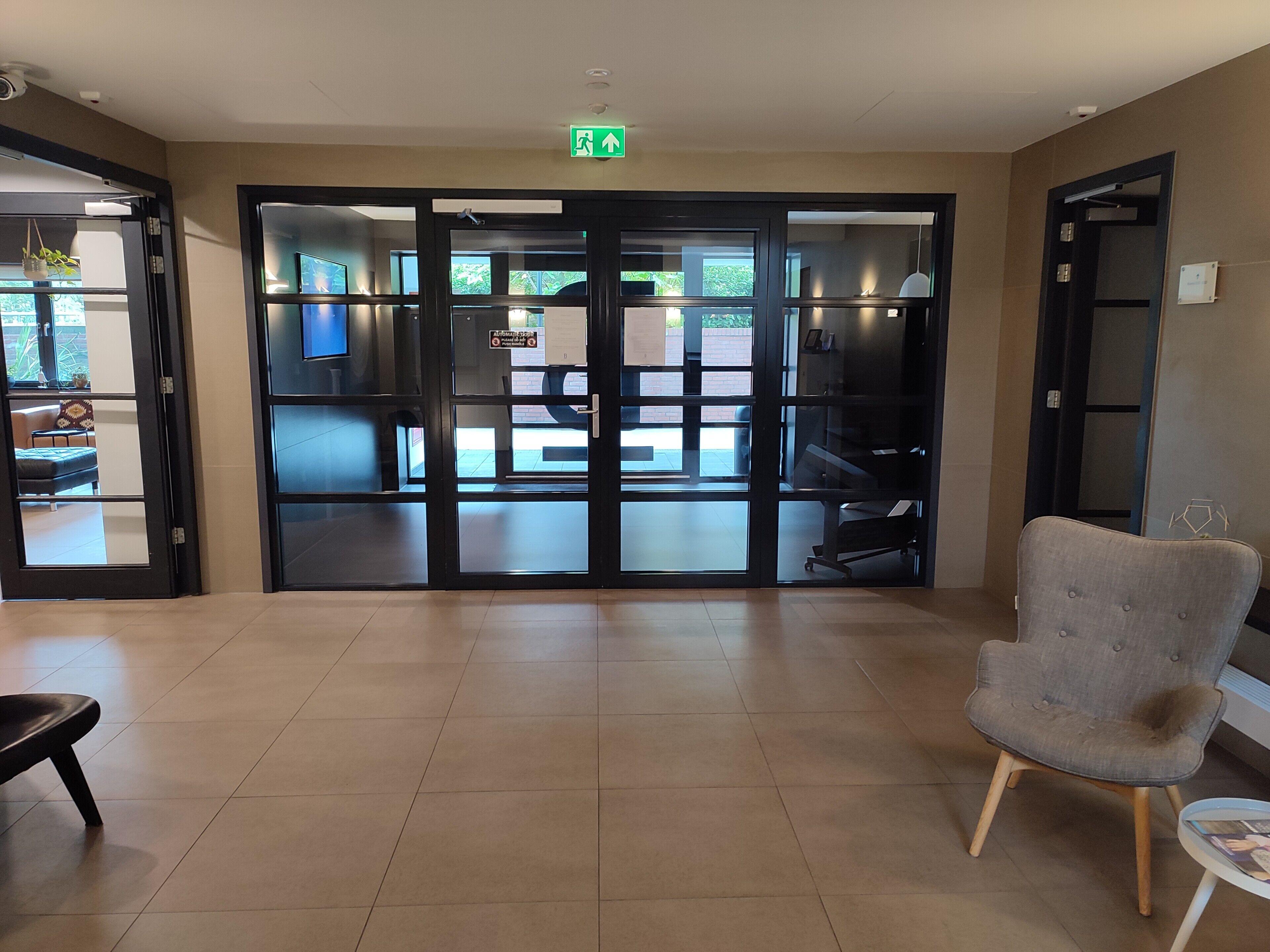 Aparthotel B-aparthotel Kennedy 4*