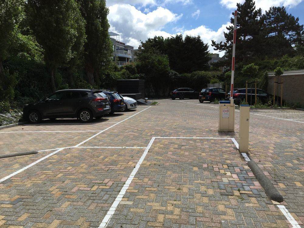 Aparthotel B-aparthotel Kennedy 4*