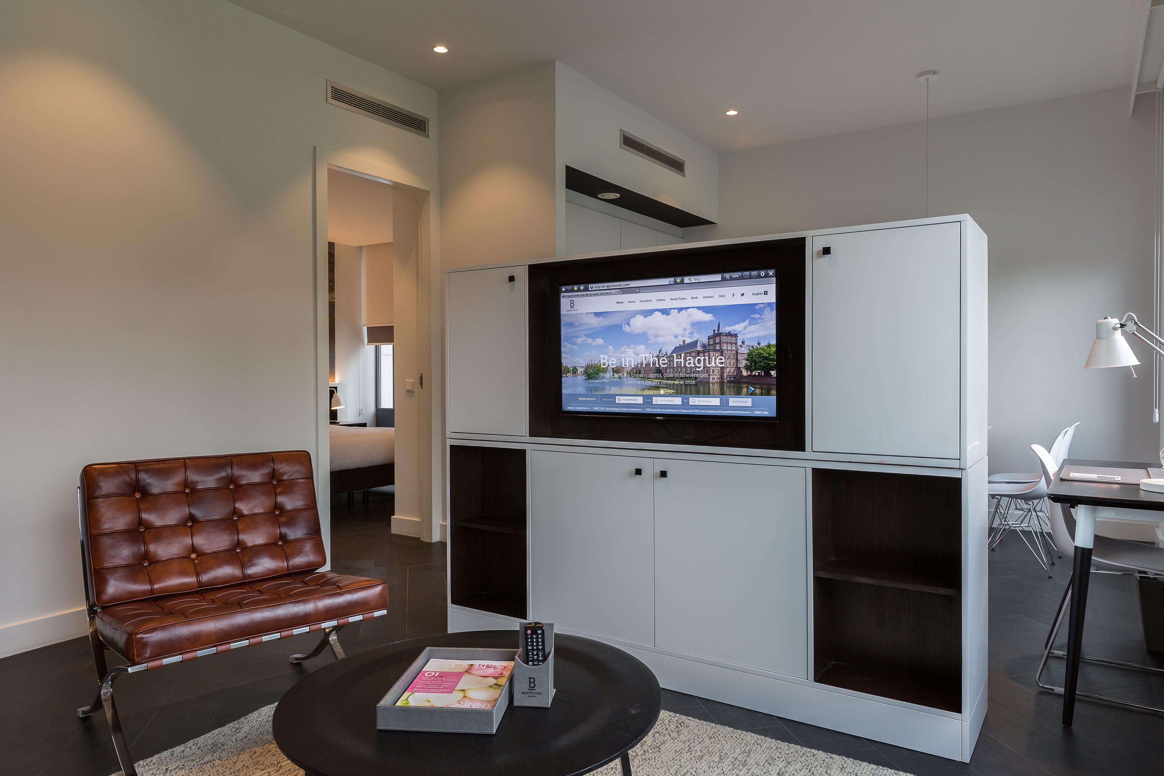 B-aparthotel Kennedy Aparthotel 4*