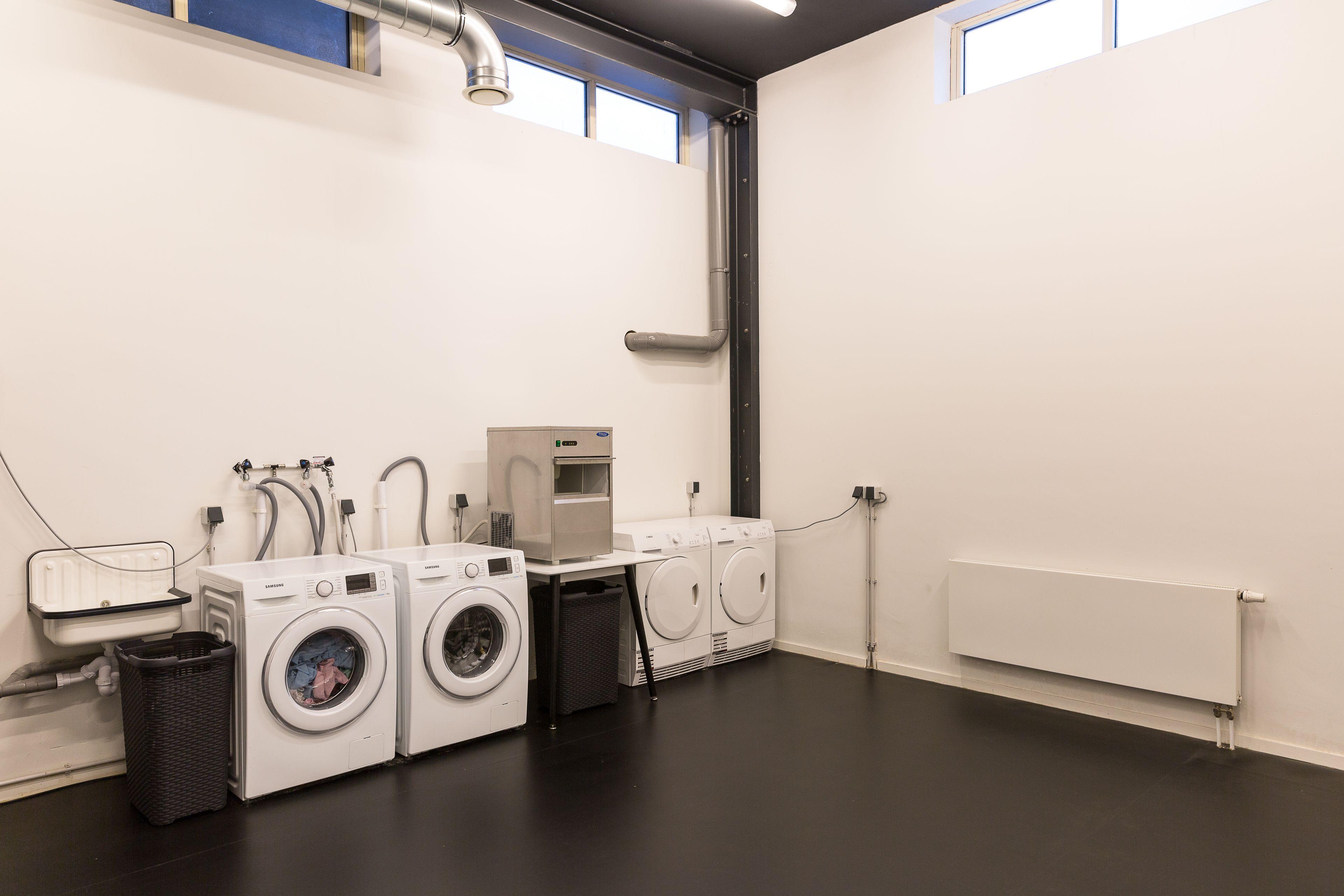 B-aparthotel Kennedy 4*