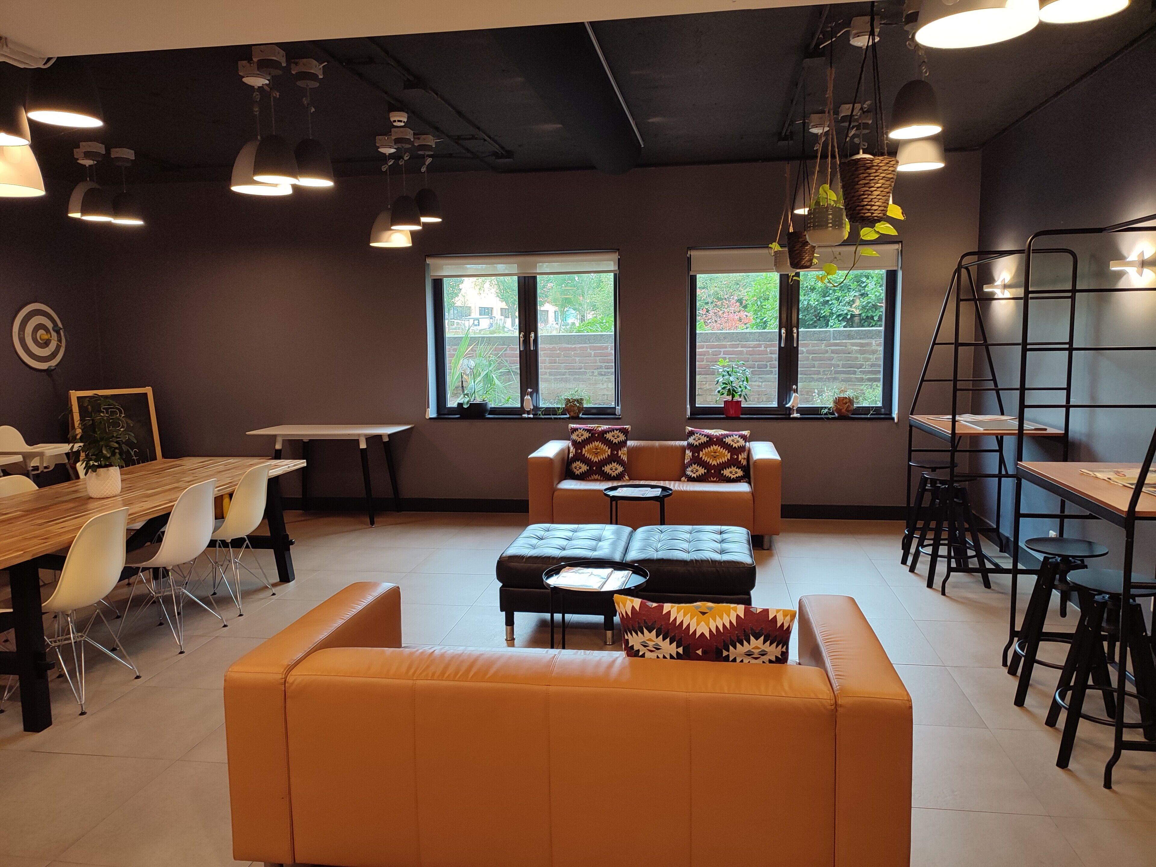 B-aparthotel Kennedy 4*